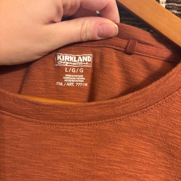 Kirkland Burnt Orange Women’s Long Sleeve Shirt, Size Large, 100% Cotton - Picture 4 of 11